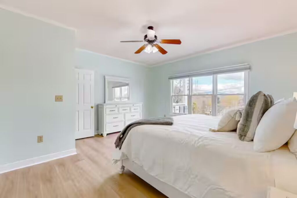 2 habitaciones, wifi gratis y ropa de cama 