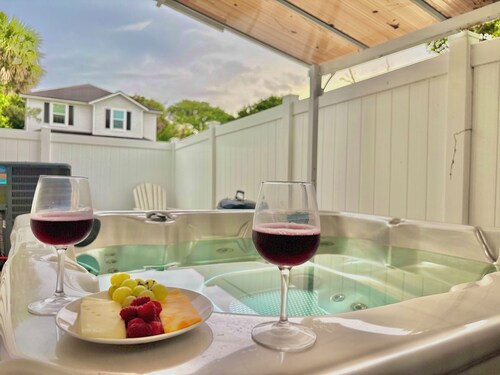 Hot Tub • 3-Story Beach Retreat w/ Arcade, Foosball & King Suite • Sleeps 13