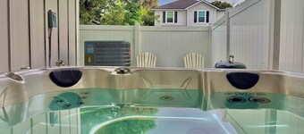 Hot Tub • 3-Story Beach Retreat w/ Arcade, Foosball & King Suite • Sleeps 13