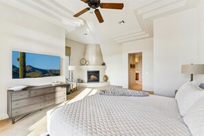 4 habitaciones, tabla de planchar con plancha, wifi y ropa de cama 