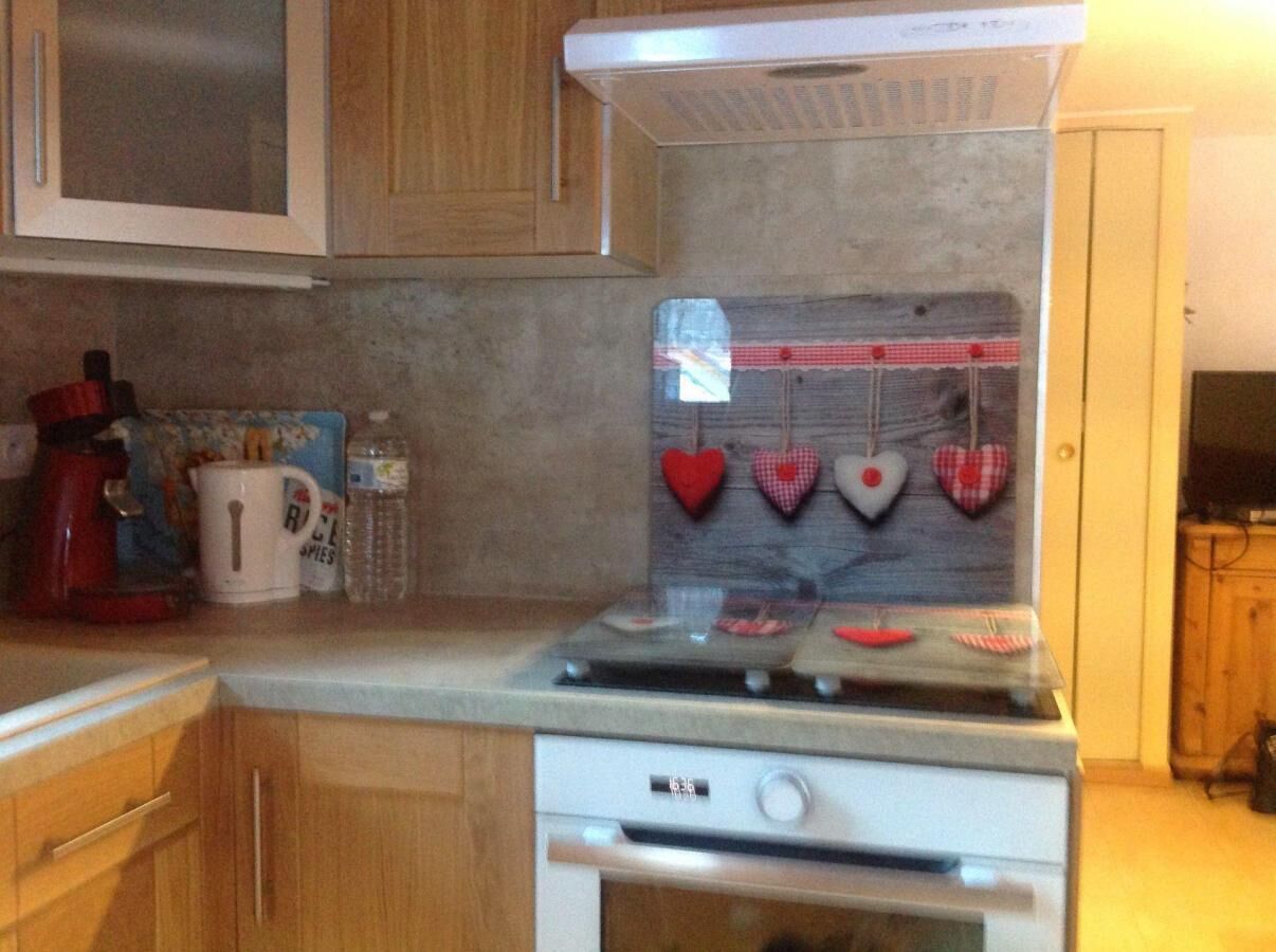 Fridge, oven, dishwasher