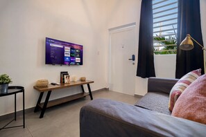 TV, stereo, offices