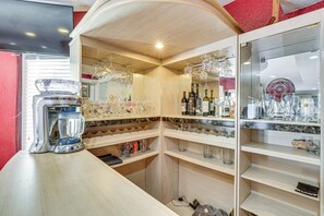 Bar (en la propiedad)