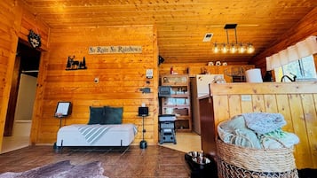 1 bedroom, free WiFi, bed sheets, wheelchair access