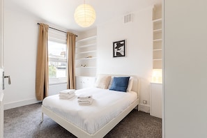 3 Schlafzimmer, Bügeleisen/Bügelbrett, Internetzugang