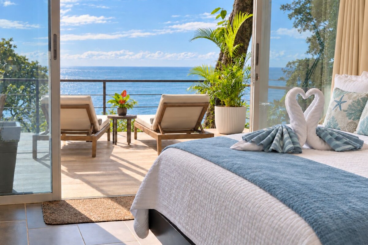 Suite 5 Pool Ocean View