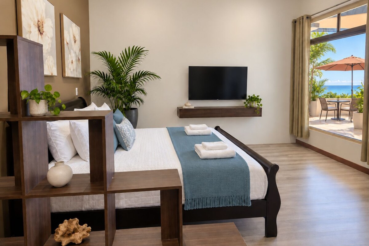 Economy Suite