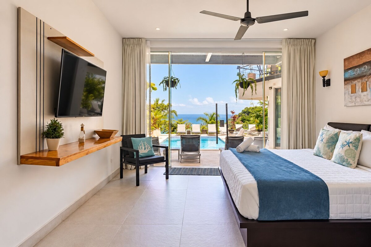 Suite 4 Pool Ocean View