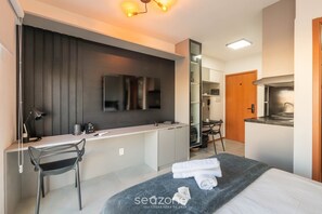 Basic Apartment | 1 bedroom - ONE - Studios in Piata, 230m From the Beach (Salvador)