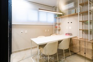 Dining - ONE - Studios in Piata, 230m From the Beach (Salvador)