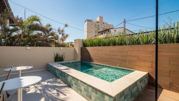 Apartamento básico | Piscina