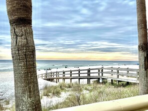 Beach - Charming 1-bedroom condo in fantastic Orange Beach with fitness room, AC (Orange Beach)