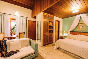 In-room safe, iron/ironing board, free WiFi