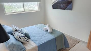 2 bedrooms, WiFi, bed sheets