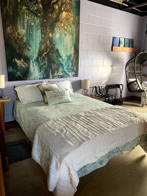1 chambre, bureau, fer et planche à repasser, Wi-Fi