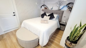 WiFi, bed sheets