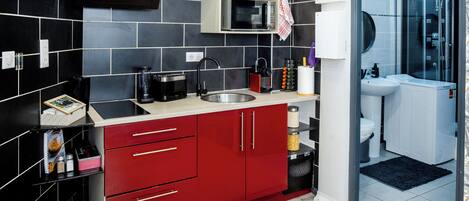 Four Ă micro-ondes, surface de cuisson