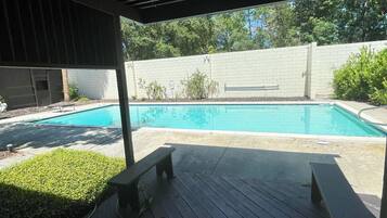 Alberca al aire libre