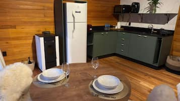 Deluxe Double Room, Patio | Free WiFi