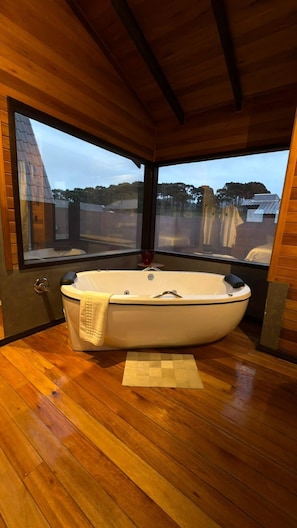 Deluxe Double Room, Patio | Free WiFi