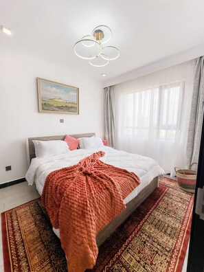 2 habitaciones, tabla de planchar con plancha y wifi gratis 