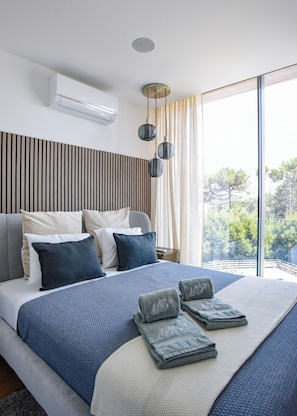 2 habitaciones, tabla de planchar con plancha, internet y ropa de cama 