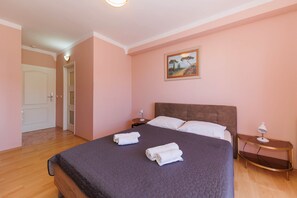 1 bedroom, WiFi