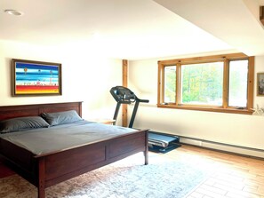 3 bedrooms, WiFi, bed sheets