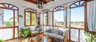 Cortijo Hacienda Nueva Lora del Río by Ruralidays