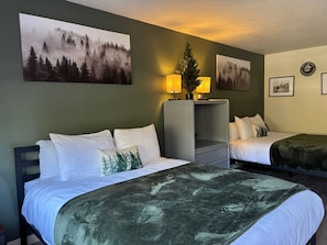Double Room, Balcony | Free WiFi