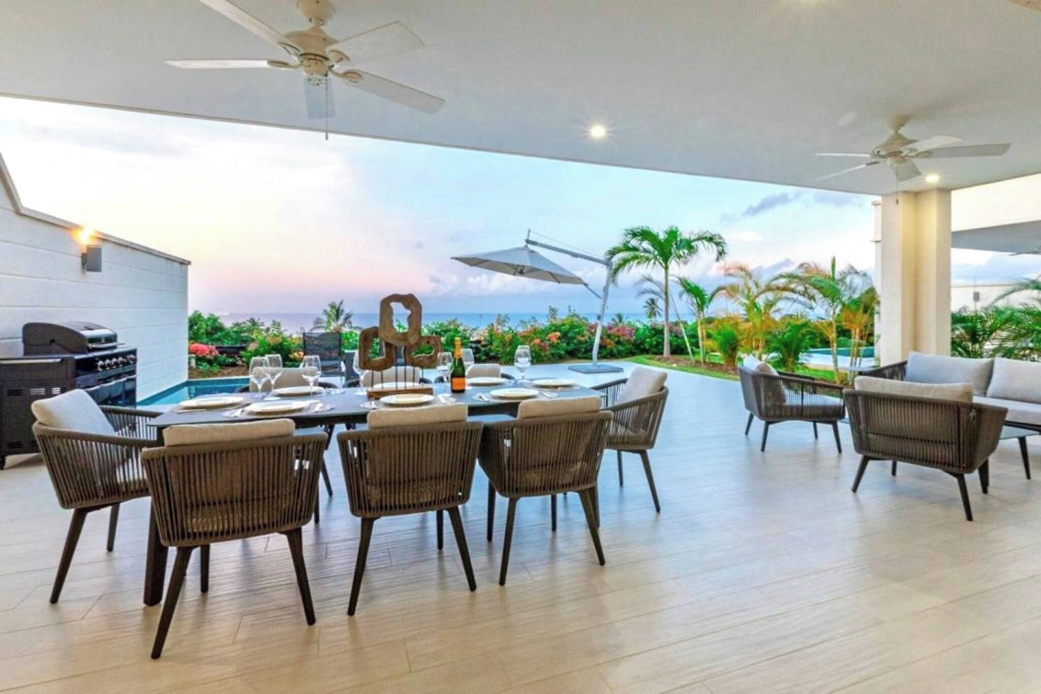 Apartment, 2 Bedrooms, Private Pool, Ocean View | Lounge