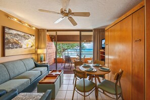 Classic Condo, 1 Bedroom, Lanai, Ocean View | Living area | 36-inch LCD TV with cable channels - Kuleana Club - 722 (Lahaina)
