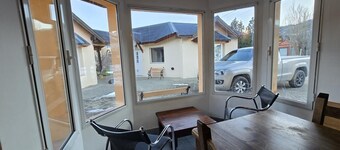 Beautiful Large Cabin – Perfect Location & Stunning Views