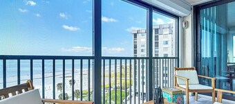 Beachfront Gulf View Oasis  2-bedroom condo in Fort Myers Beach