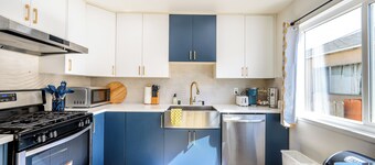 Playful Modern 3BR Colors Vibes & Near Bart