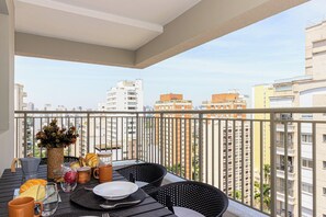 Apartamento 1 Dormi Superior Casal com sofá-cama | Balcony - Charlie For You Perdizes (São Paulo)
