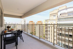 Apartamento 1 Dormi Superior Casal com sofá-cama | Balcony