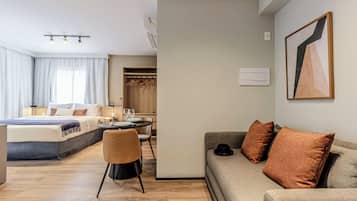 Studio, 1 Doppelbett und Schlafsofa, Terrasse | Allergikerbettwaren, individuell dekoriert, individuell eingerichtet