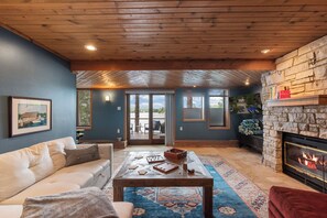 Smart TV, fireplace, video games
