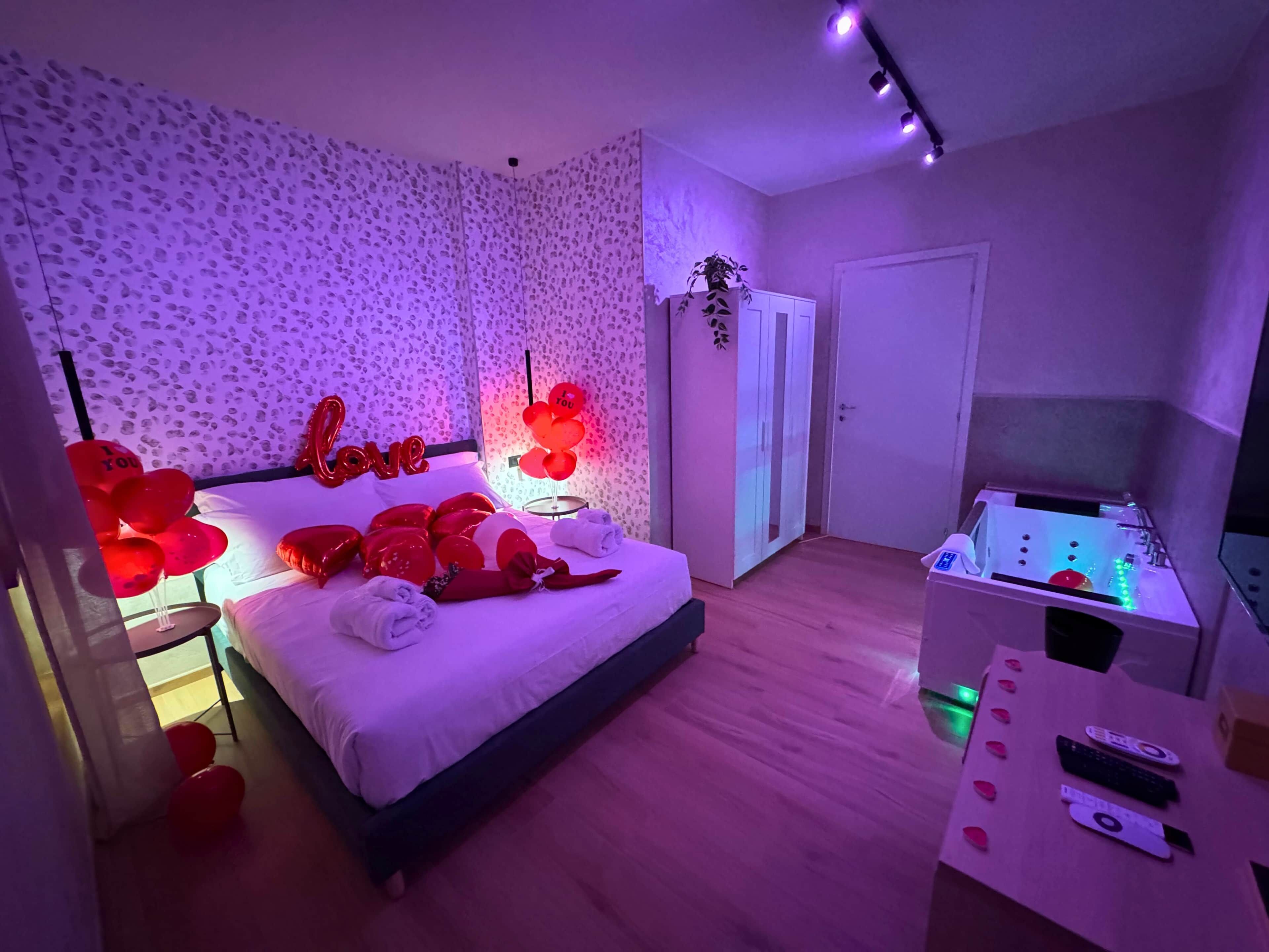 1 camera, ferro/asse da stiro, Wi-Fi, lenzuola