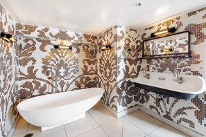 Rumah (2 Bedrooms) | Interior