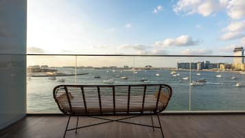 Luxury Apartment, 2 Bedrooms, Sea View | Balcony