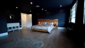 Room, 1 King Bed | Free WiFi