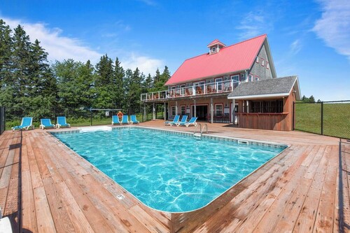 Near Cavendish Beach-2