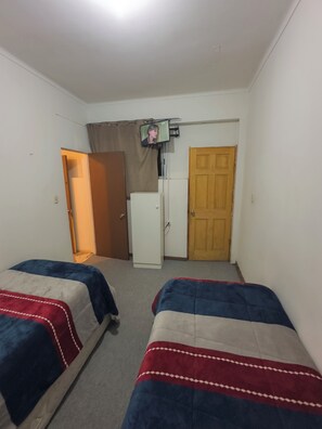 Een laptopwerkplek, gratis wifi