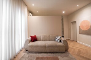 Classic-Studio, Stadtblick | Wohnbereich