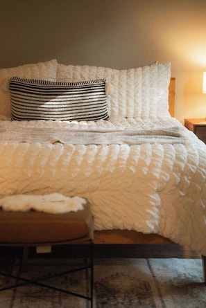 Cabin, Multiple Beds, Hot Tub, Garden View (Ravine Ridge)