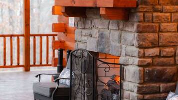 Huisje, Meerdere bedden, bubbelbad (Hidden Hills Retreat) | Interieur