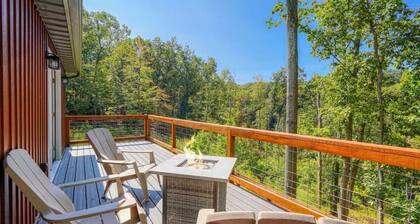 Tranquil Heights Cabin In Hocking Hills- HOT Tub!