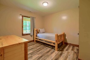 Cabin, Multiple Beds, Hot Tub (Tranquil Heights) | 4 bedrooms, free WiFi